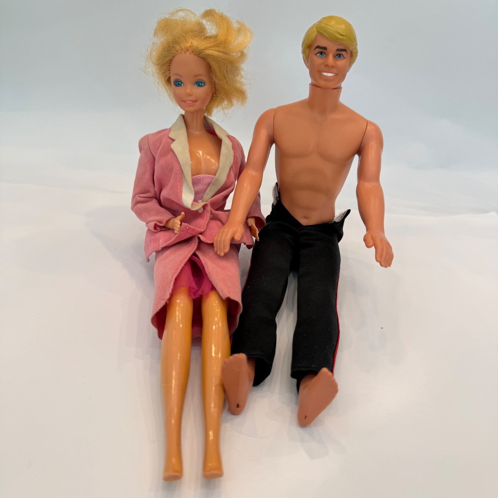 Vintage Mattel Barbie & Ken Doll Lot 1970s Taiwan Hong Kong with pink clothes 2